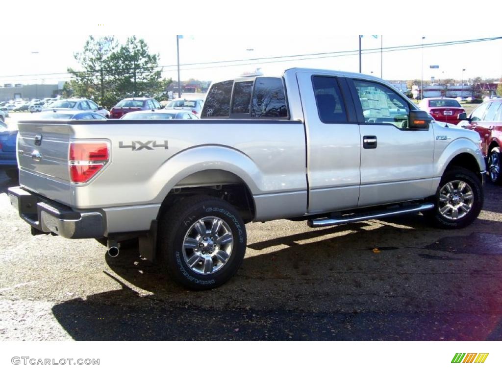 2010 F150 XLT SuperCab 4x4 - Ingot Silver Metallic / Medium Stone photo #4