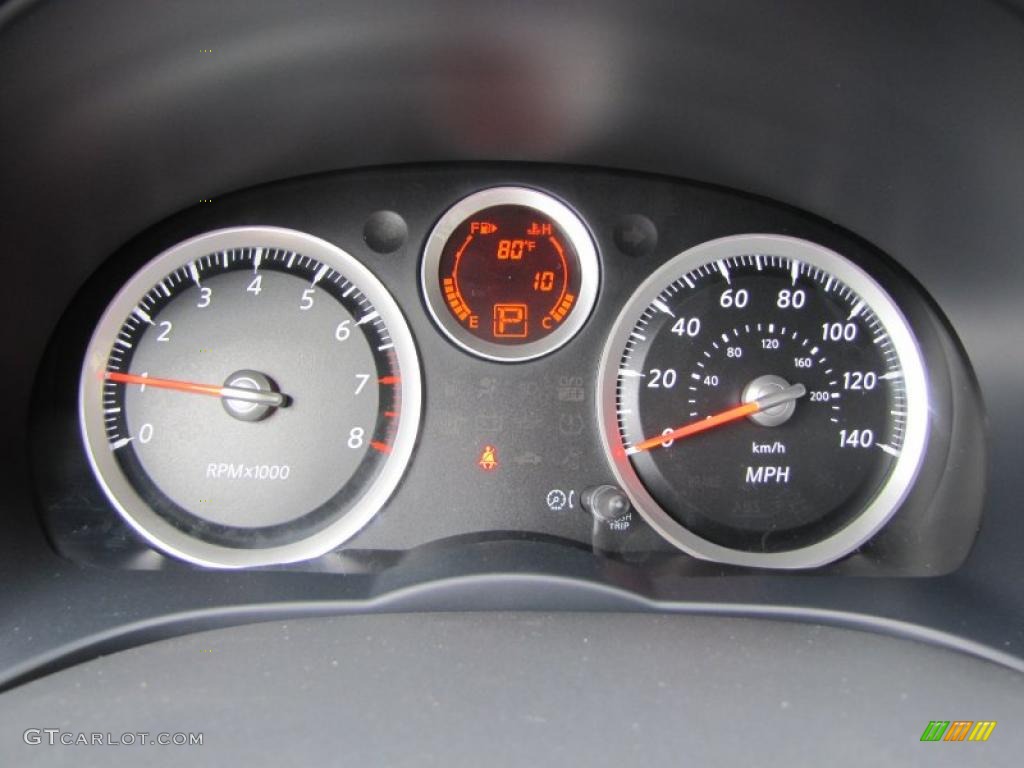2011 Nissan Sentra 2.0 SR Gauges Photo #38910922