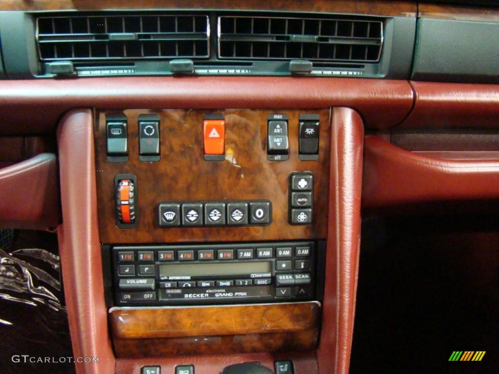 1989 Mercedes-Benz S Class 560 SEL Controls Photo #38913138