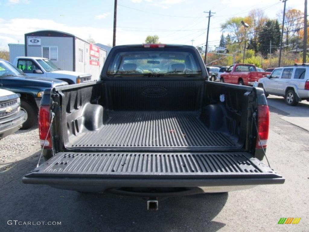 2002 F150 XLT SuperCab 4x4 - Dark Highland Green Metallic / Medium Graphite photo #4