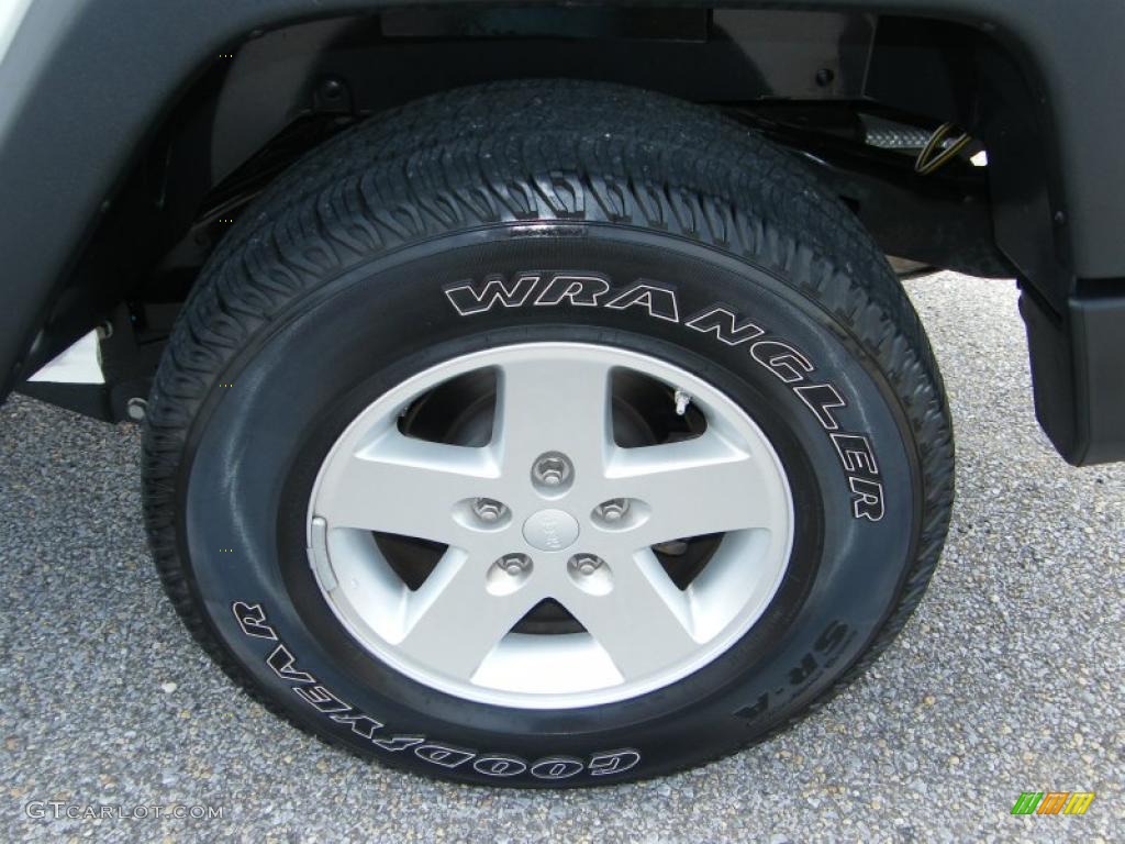 2009 Wrangler X 4x4 - Stone White / Dark Slate Gray/Medium Slate Gray photo #11