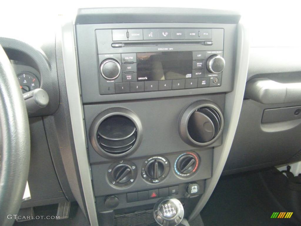 2009 Wrangler X 4x4 - Stone White / Dark Slate Gray/Medium Slate Gray photo #20