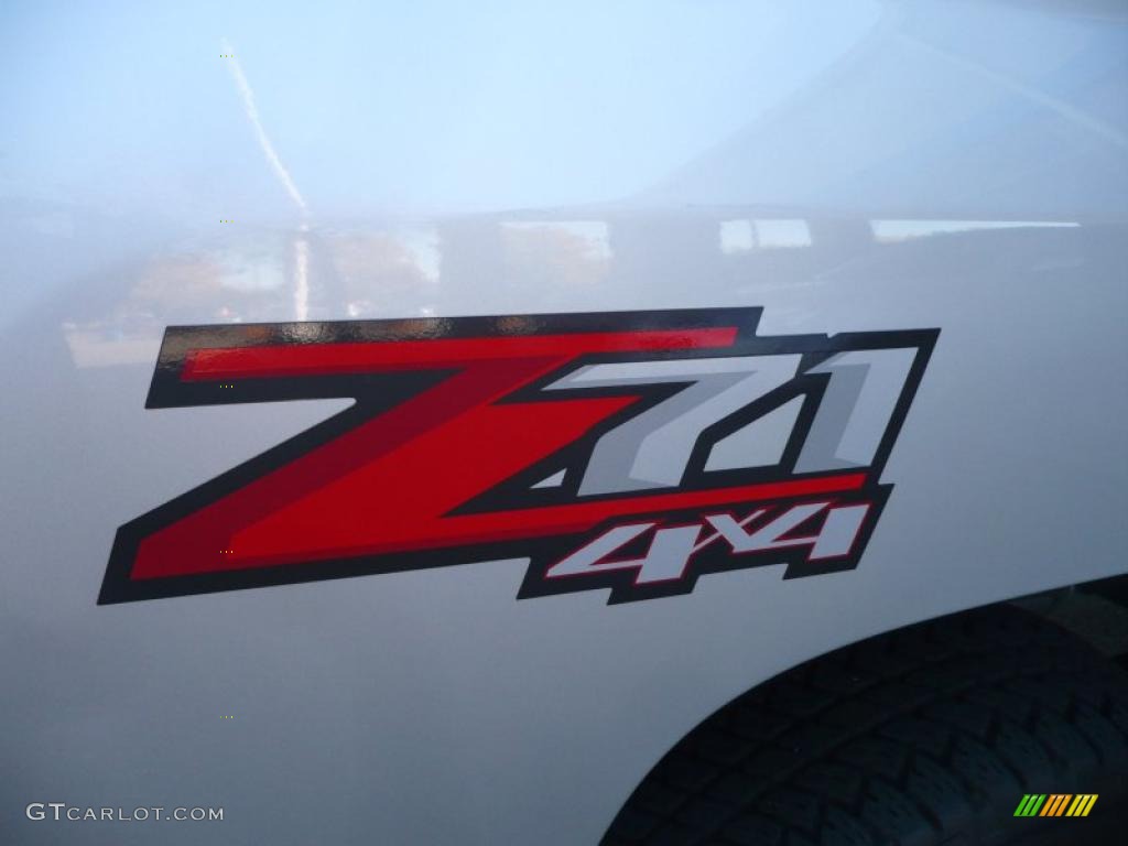 2010 Chevrolet Silverado 1500 LTZ Crew Cab 4x4 Marks and Logos Photo #38914370