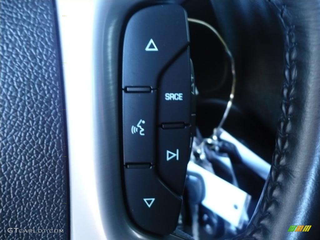 2008 GMC Yukon SLE 4x4 Controls Photo #38915198