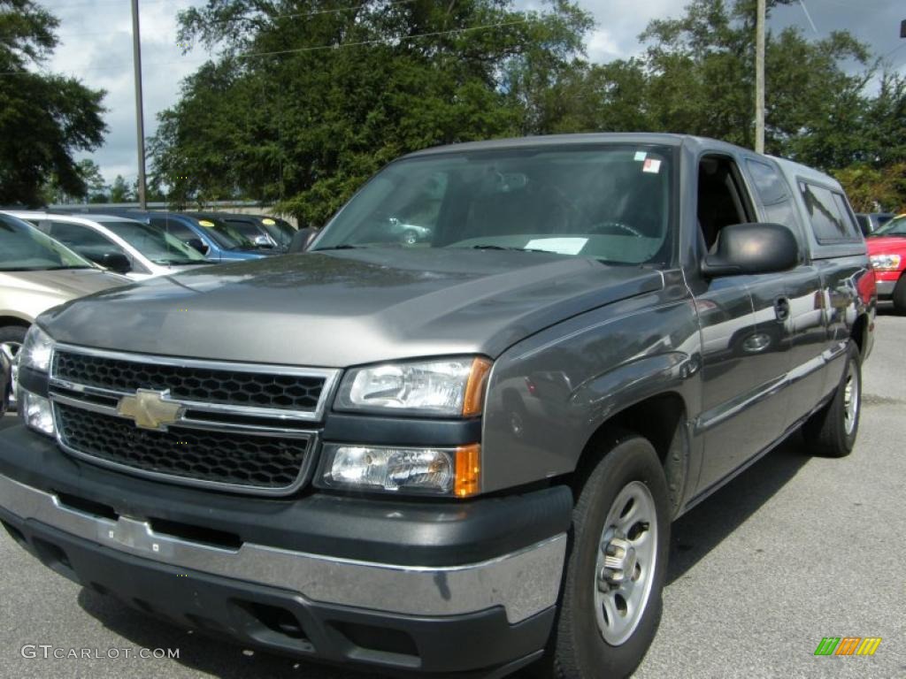 2007 Silverado 1500 Classic LS Extended Cab - Graystone Metallic / Dark Charcoal photo #1