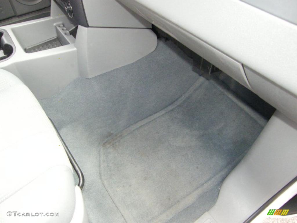 Medium Slate Gray Interior 2005 Dodge Durango ST Photo #38916042