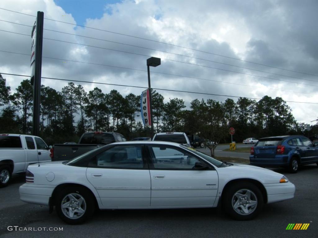 1995 Intrepid Sedan - White / Gray photo #6