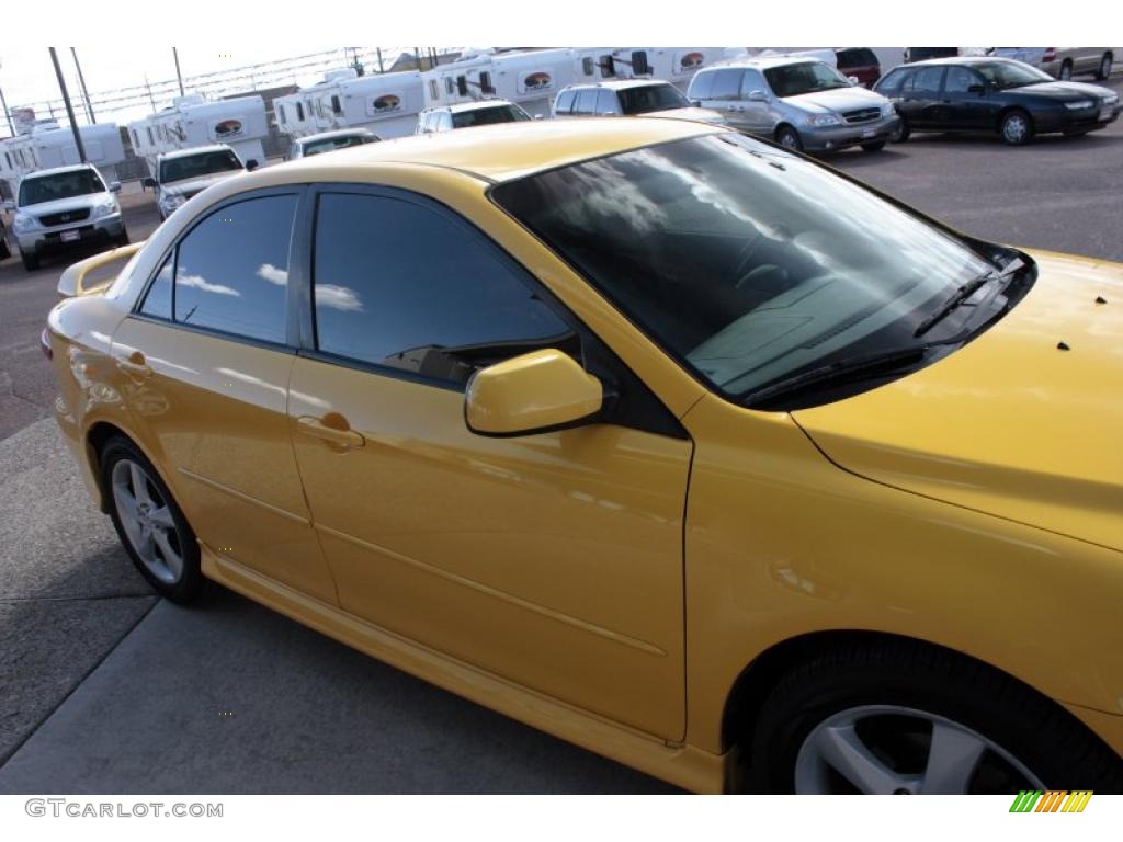 2003 MAZDA6 s Sedan - Speed Yellow / Black photo #16