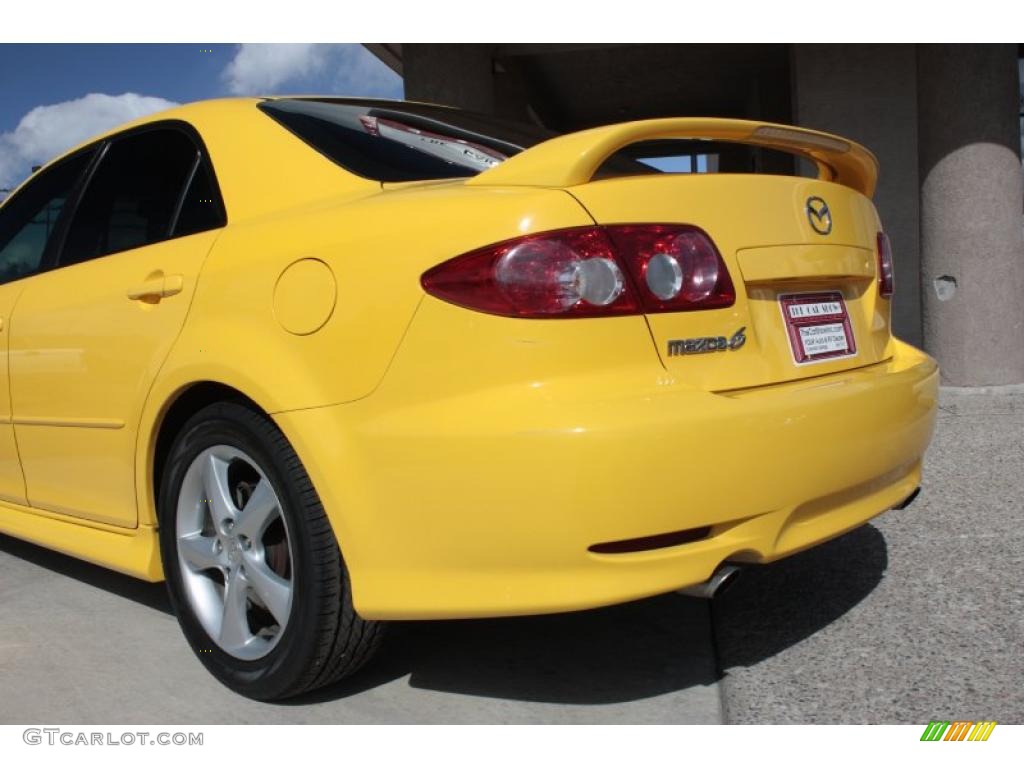 2003 MAZDA6 s Sedan - Speed Yellow / Black photo #18