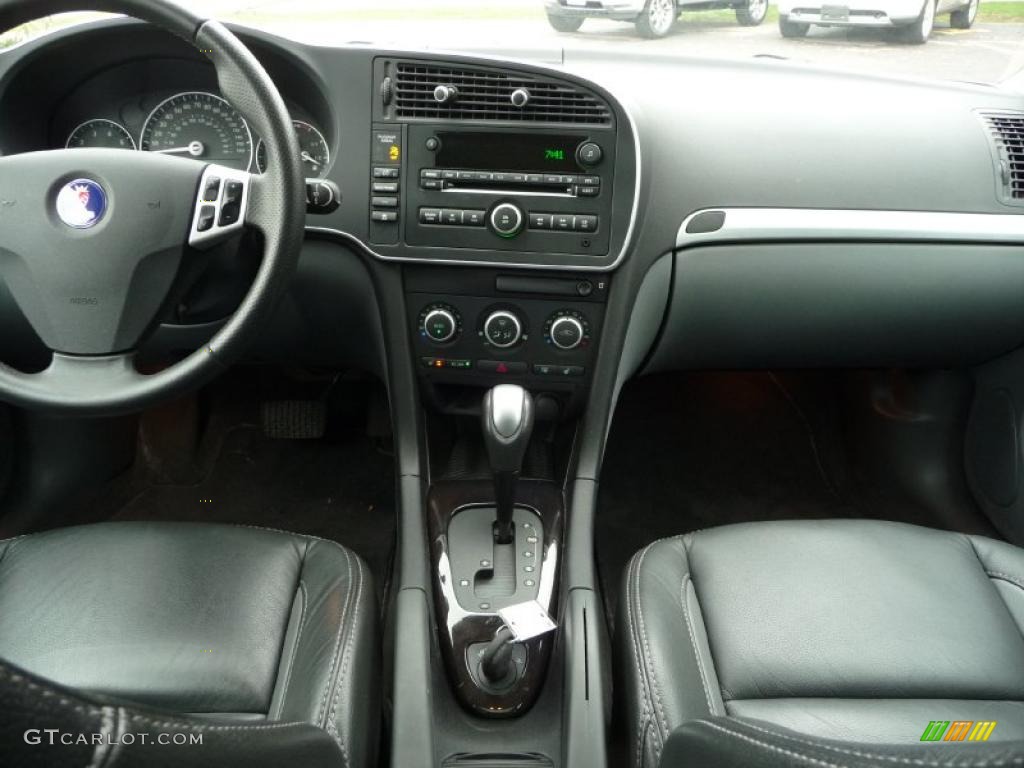 2007 Saab 9-3 2.0T SportCombi Wagon Controls Photo #38921434