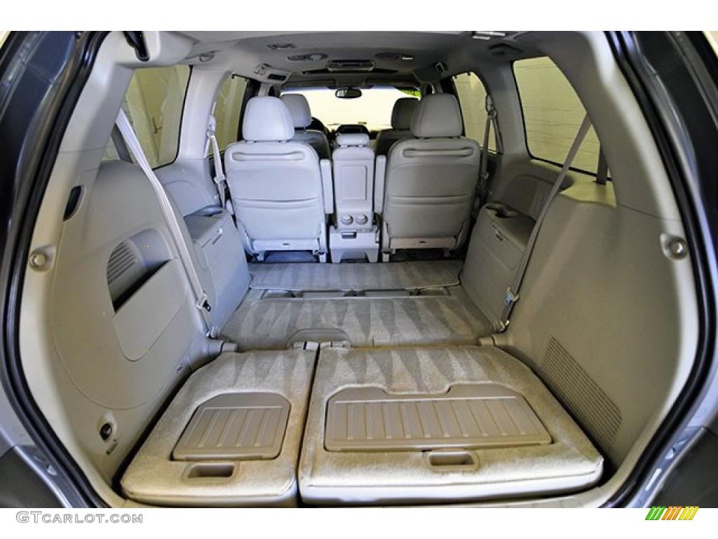 2008 Honda Odyssey Touring Trunk Photo #38923622