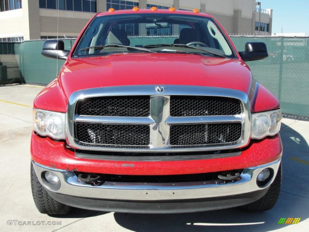 2004 Ram 2500 SLT Quad Cab 4x4 - Flame Red / Dark Slate Gray photo #8