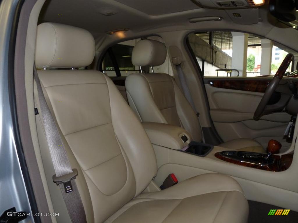 Champagne Interior 2006 Jaguar XJ XJ8 Photo #38927250