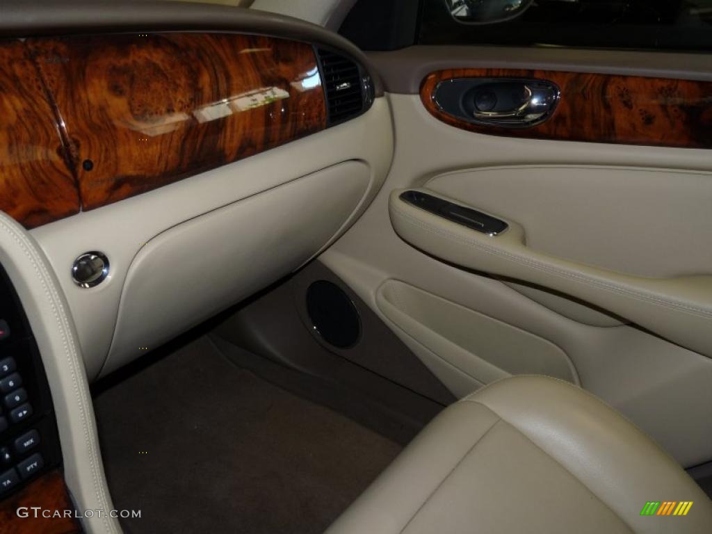 Champagne Interior 2006 Jaguar XJ XJ8 Photo #38927290