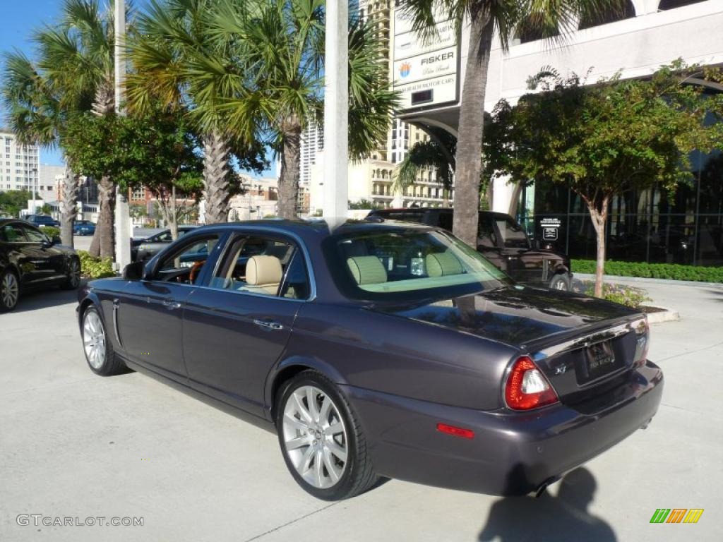 2008 XJ Vanden Plas - Pearl Grey Metallic / Champagne/Charcoal photo #5