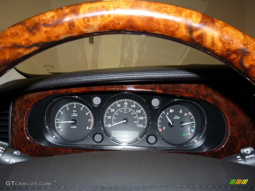 2008 Jaguar XJ Vanden Plas Gauges Photo #38928294