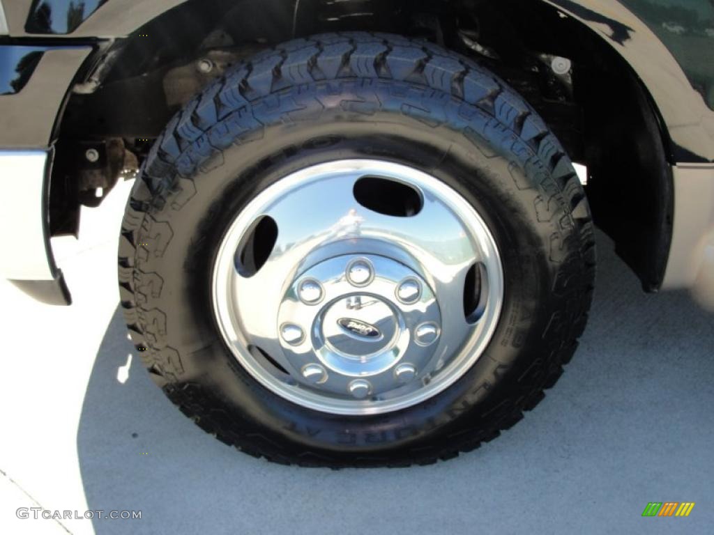 2005 Ford F350 Super Duty Lariat Crew Cab Dually Wheel Photo #38928542