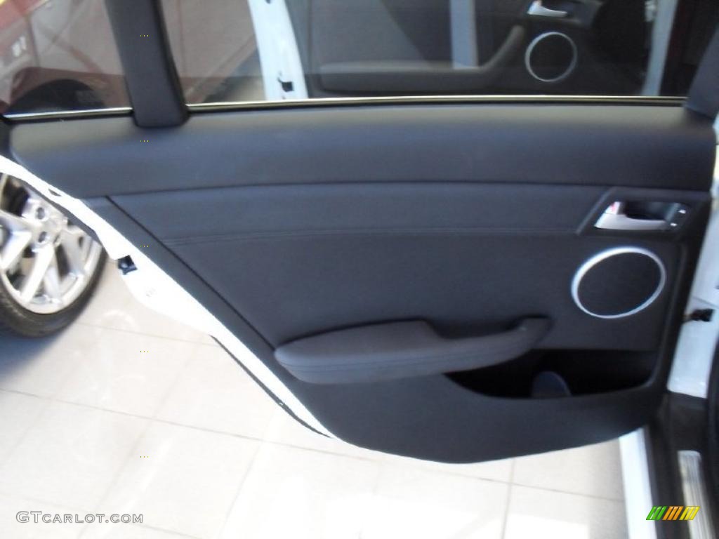 2009 Pontiac G8 GT Onyx/Red Door Panel Photo #38928638