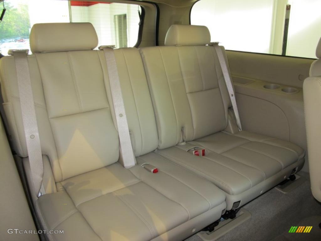 Light Tan Interior 2011 GMC Yukon XL SLT Photo #38928778