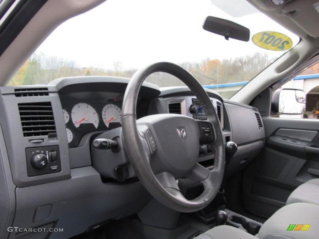 2007 Dodge Ram 2500 SLT Quad Cab 4x4 Medium Slate Gray Dashboard Photo #38929542