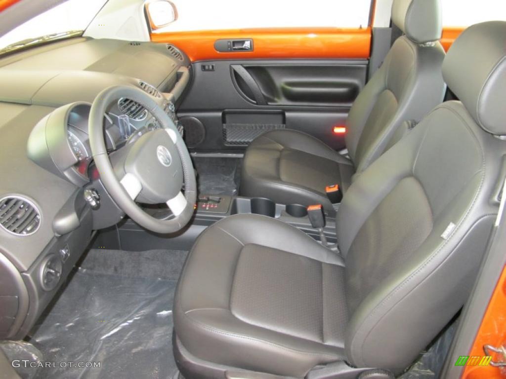 Black Interior 2010 Volkswagen New Beetle Red Rock Edition Coupe Photo #38930370