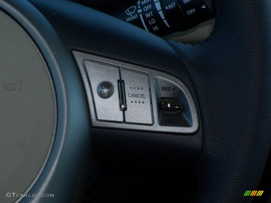2011 Kia Soul ! Controls Photo #38930778
