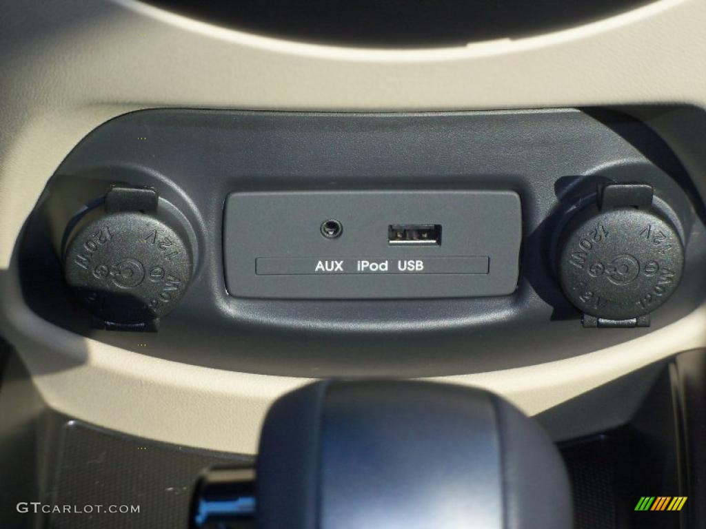 2011 Kia Soul ! Controls Photo #38930866