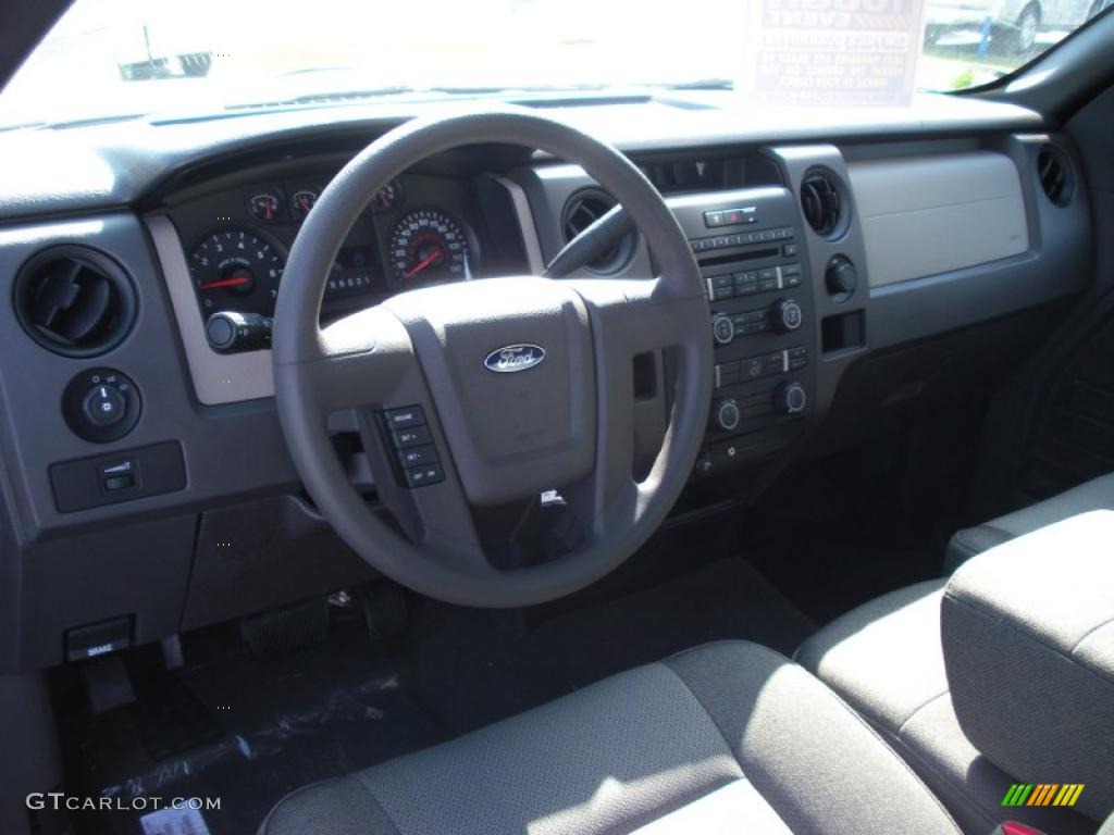 2010 F150 XL Regular Cab - Tuxedo Black / Medium Stone photo #6