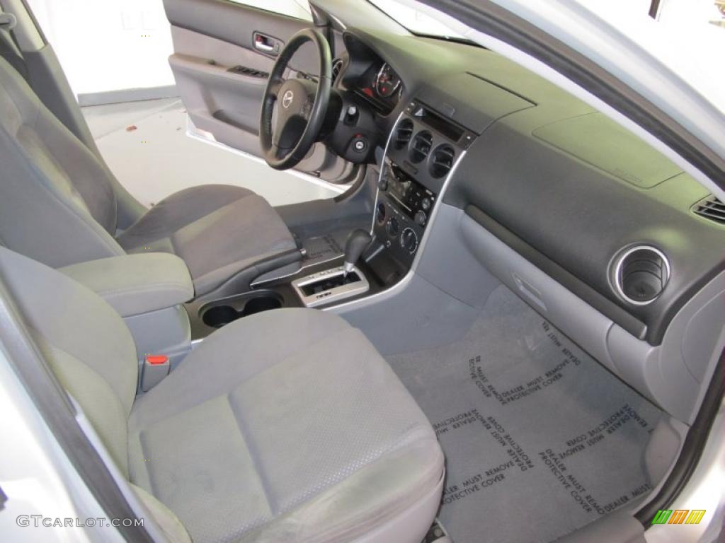 Gray Interior 2008 Mazda MAZDA6 i Touring Hatchback Photo #38934250