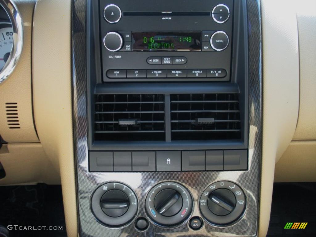 2010 Ford Explorer Sport Trac XLT Controls Photo #38934538