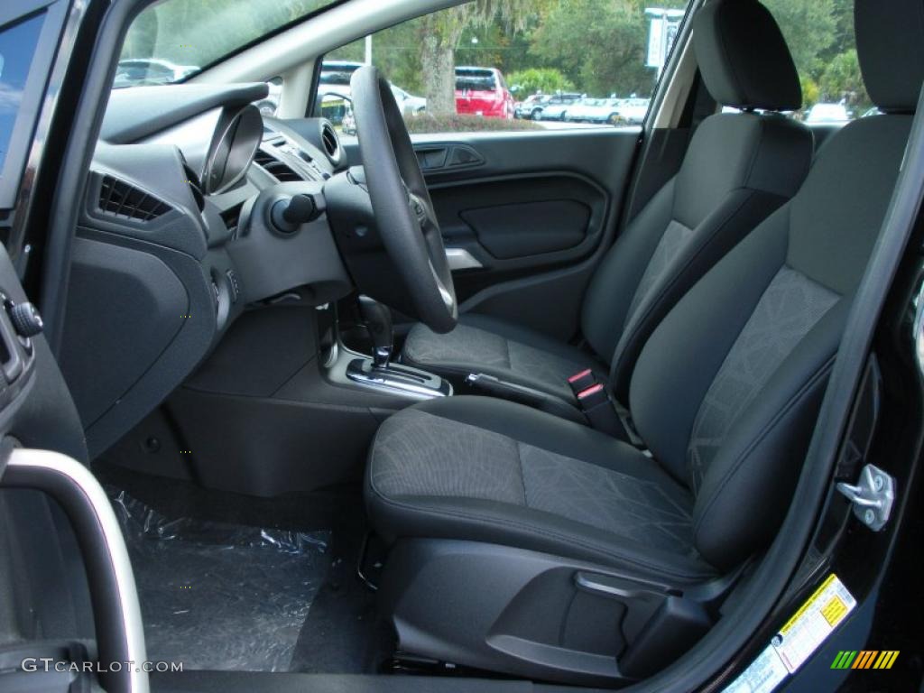 Charcoal Black/Blue Cloth Interior 2011 Ford Fiesta SE Sedan Photo #38935686