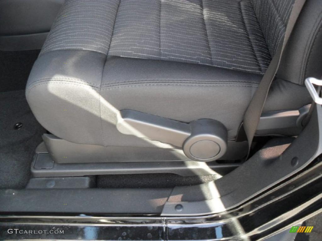 Black Interior 2011 Jeep Wrangler Sahara 4x4 Photo #38938634