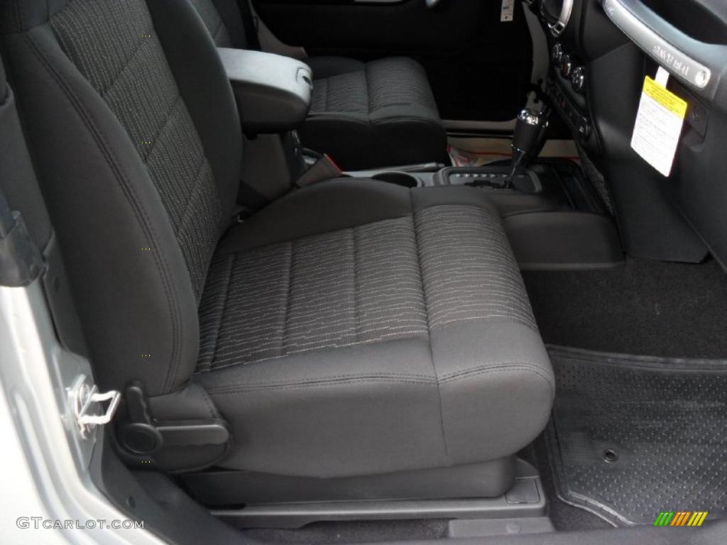 Black Interior 2011 Jeep Wrangler Sahara 4x4 Photo #38939494