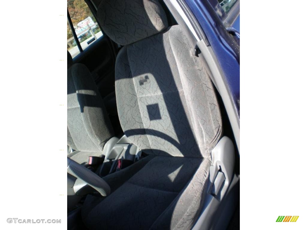 2001 Tracker LT Hardtop 4WD - Dark Blue Metallic / Medium Gray photo #10