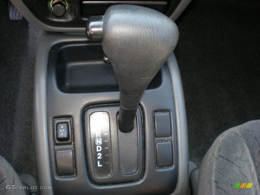 2001 Chevrolet Tracker LT Hardtop 4WD 4 Speed Automatic Transmission Photo #38940022