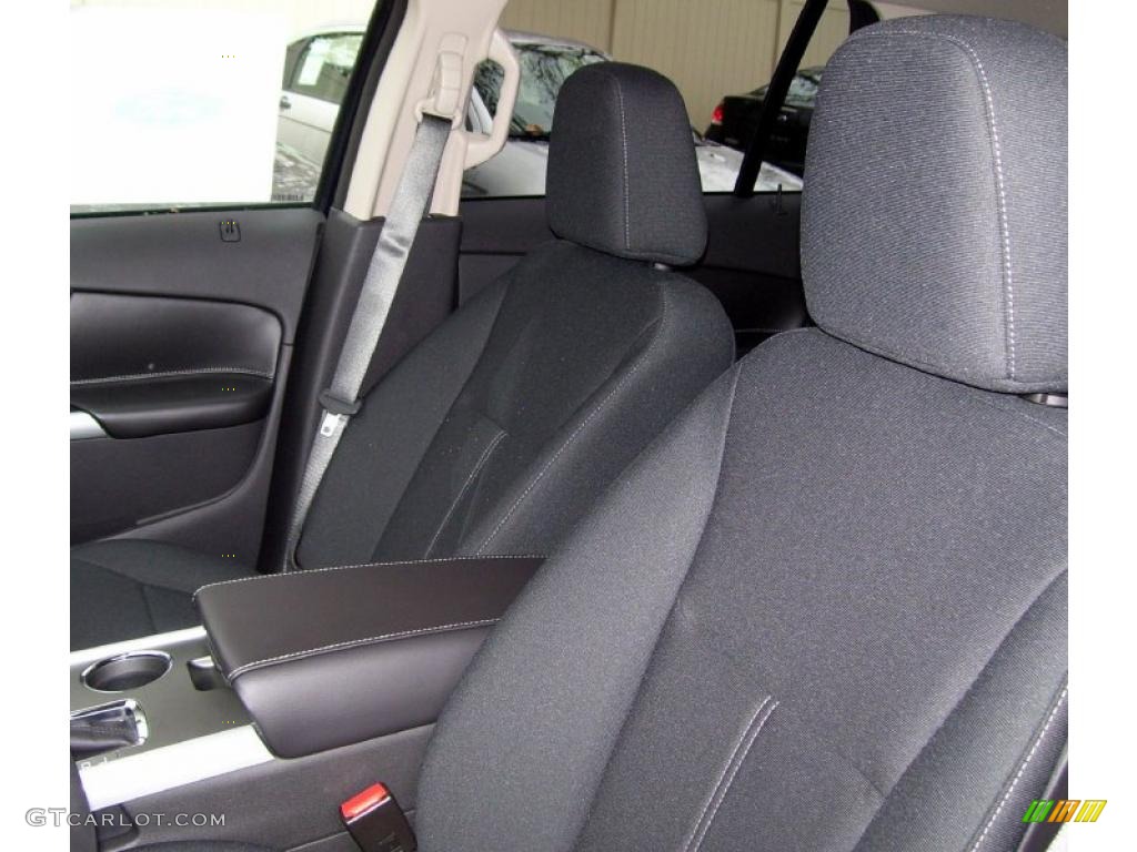 Charcoal Black Interior 2011 Ford Edge SE Photo #38940374