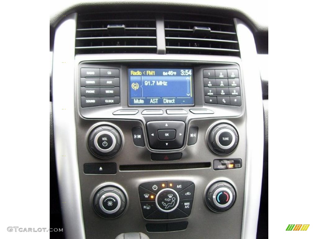 2011 Ford Edge SE Controls Photo #38940410