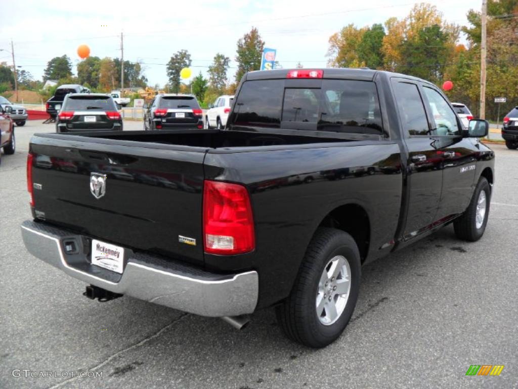 2011 Ram 1500 SLT Quad Cab - Brilliant Black Crystal Pearl / Dark Slate Gray/Medium Graystone photo #4