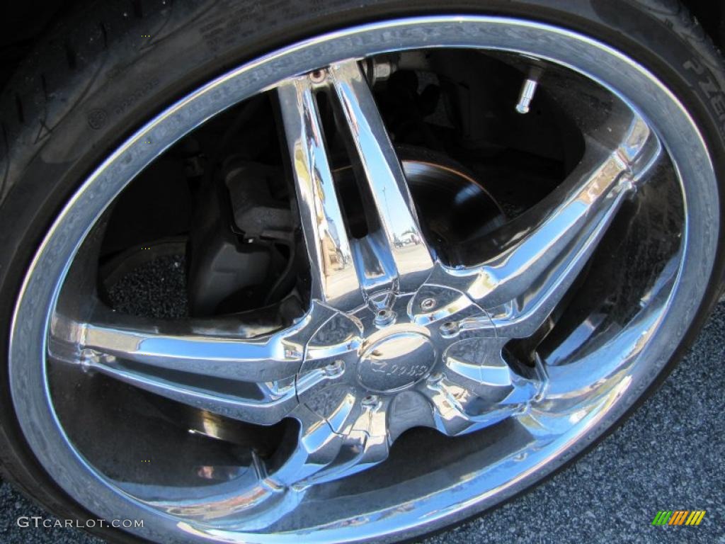2005 Cadillac DeVille Sedan Custom Wheels Photos