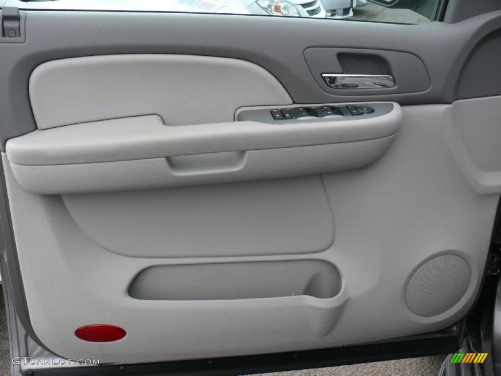 2009 Chevrolet Tahoe LT 4x4 Light Titanium Door Panel Photo #38942558