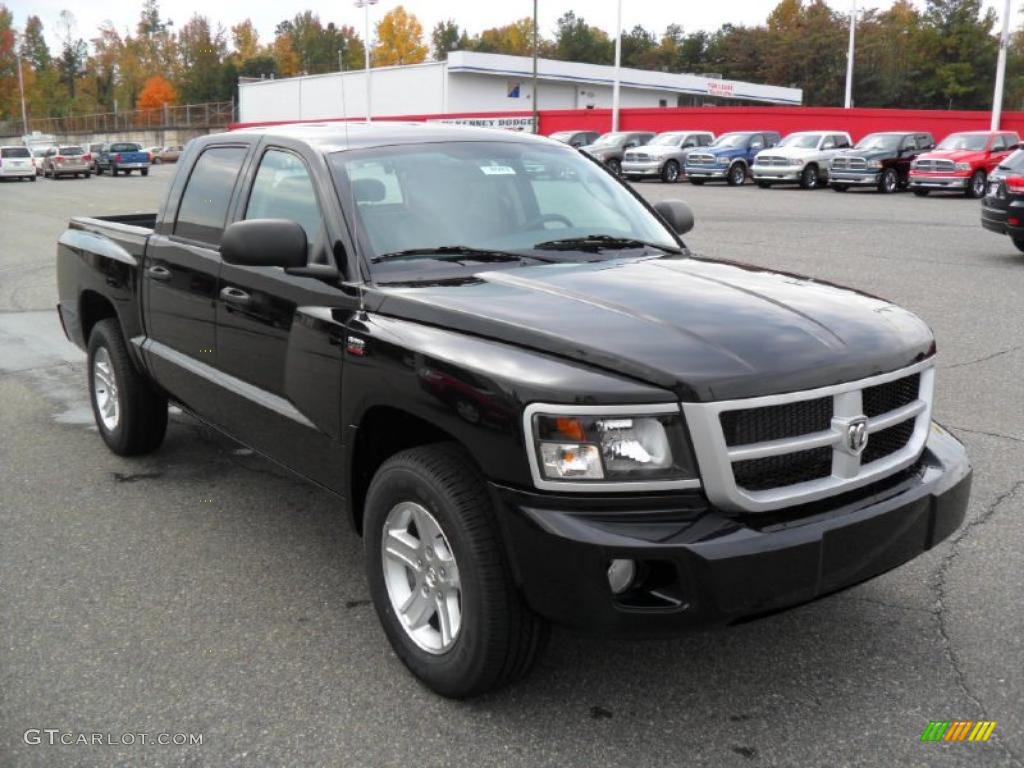 Brilliant Black Crystal Pearl 2011 Dodge Dakota Big Horn Crew Cab Exterior Photo #38942730