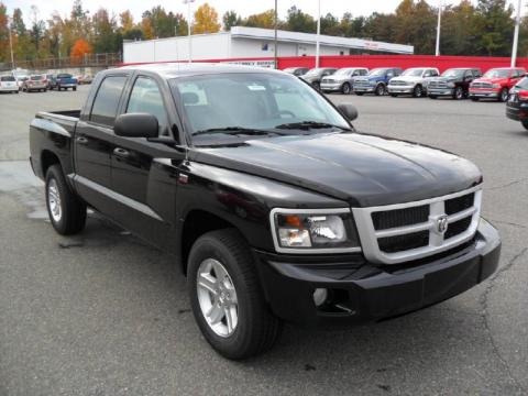 2011 Dodge Dakota Big Horn Crew Cab Data, Info and Specs