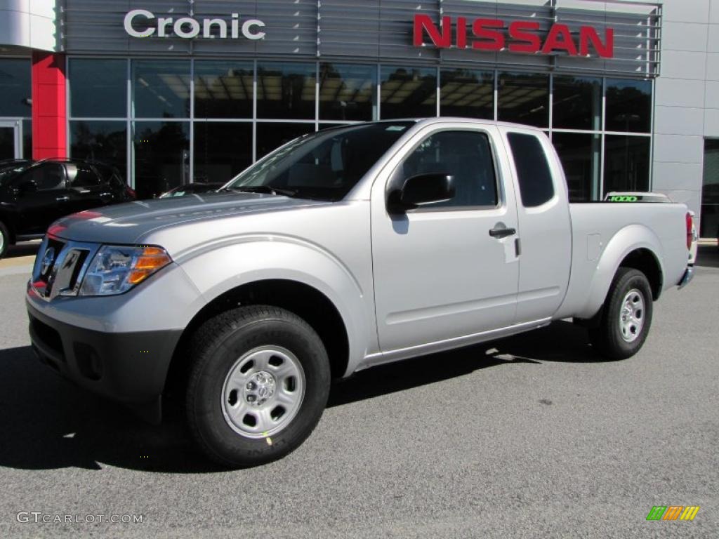 Radiant Silver Metallic Nissan Frontier