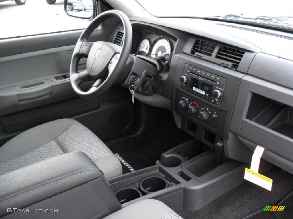 2011 Dodge Dakota Big Horn Crew Cab Dark Slate Gray/Medium Slate Gray Dashboard Photo #38942946