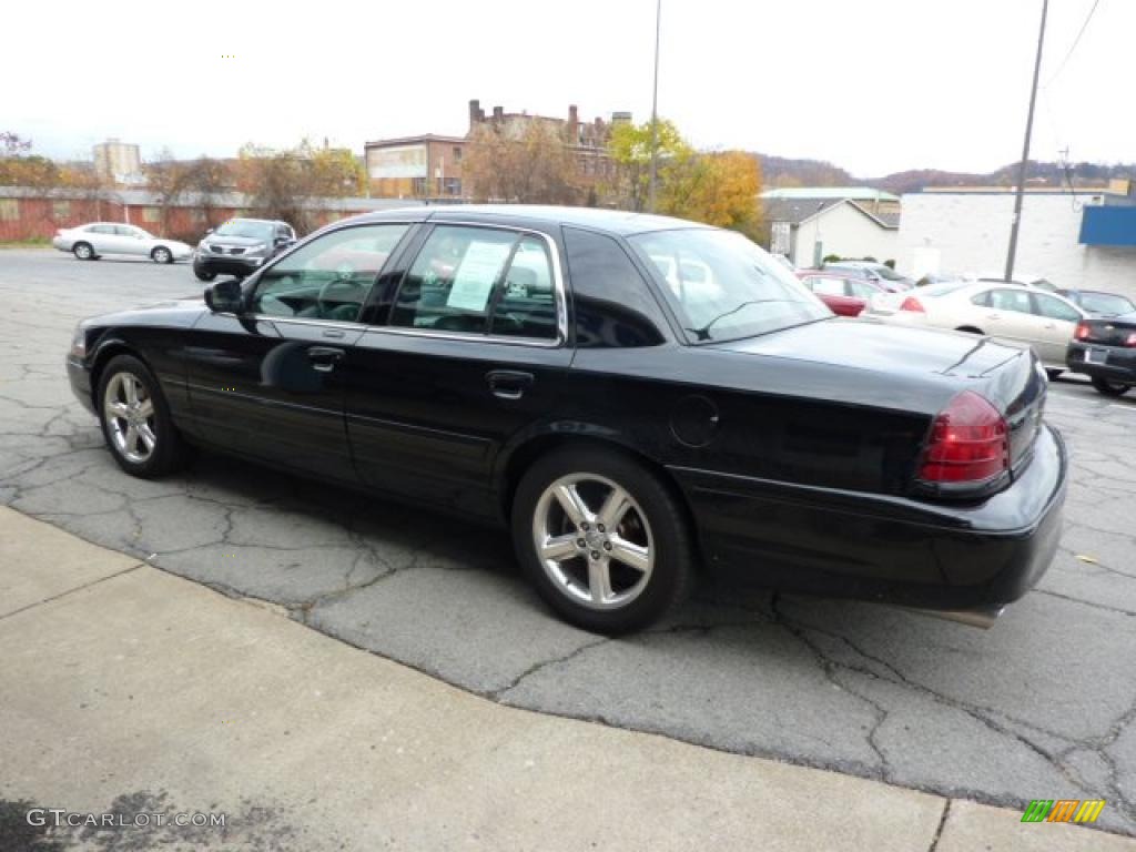 2004 Marauder  - Black / Dark Charcoal photo #7
