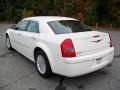 Cool Vanilla White - 300 Touring Photo No. 2