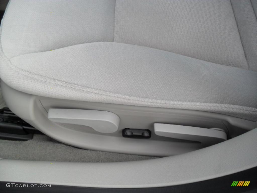 2011 Impala LT - Cyber Gray Metallic / Gray photo #8
