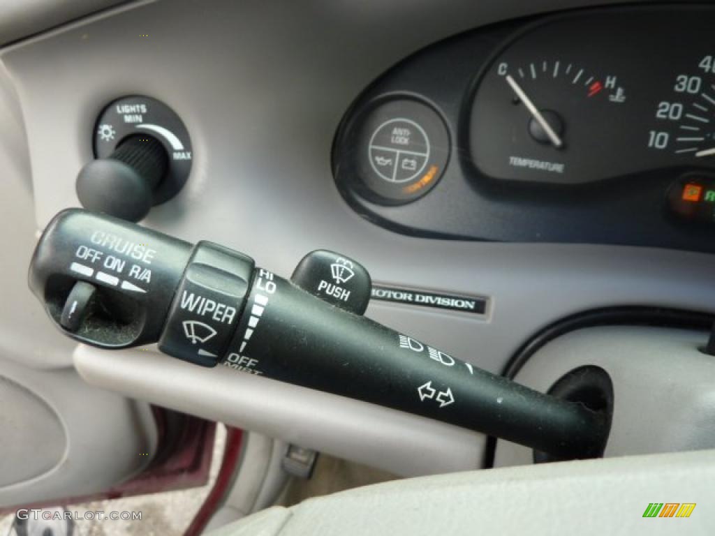 2000 Buick Century Custom Controls Photo #38946346