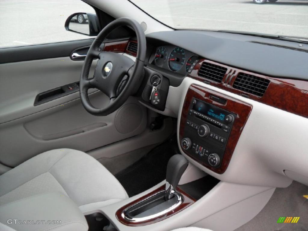 2011 Impala LT - Cyber Gray Metallic / Gray photo #21