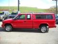 Victory Red - S10 LS Extended Cab 4x4 Photo No. 5